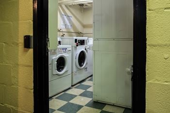 App-based laundry machines
